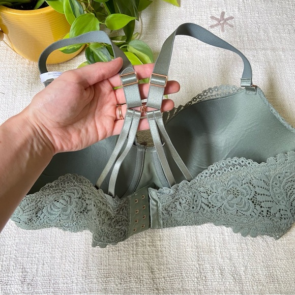 SOLD Aerie lightly padded balconette floral lace bra 40D sage green rosegold - Picture 7 of 11